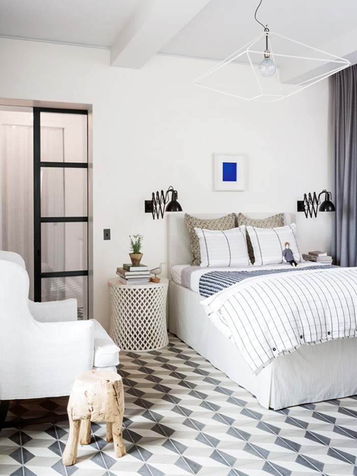 a-mix-of-pattern-and-tile-in-this-bedroom-belonging-to-david-stark